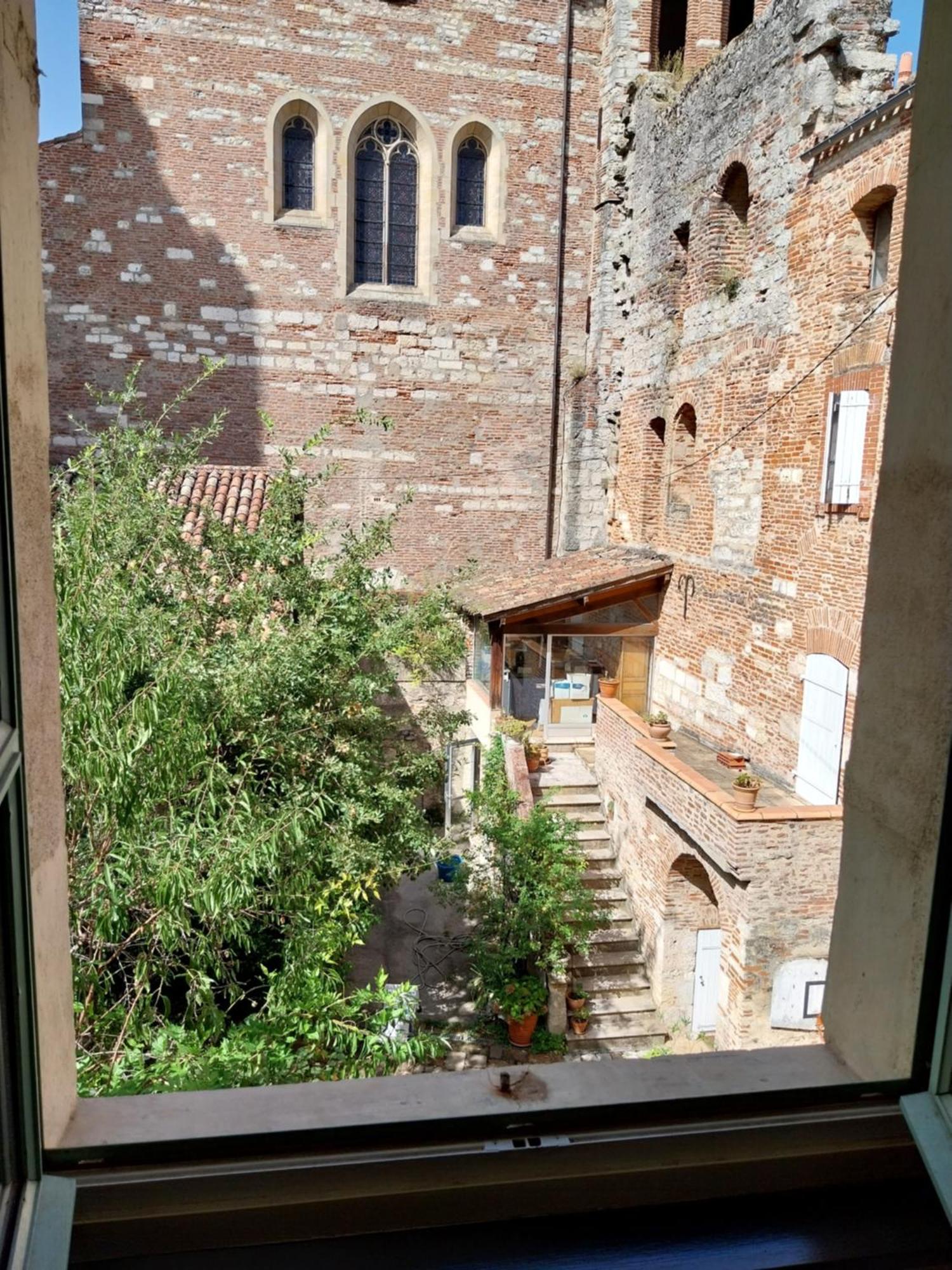 Hôtel Jean XXII Cahors Bagian luar foto